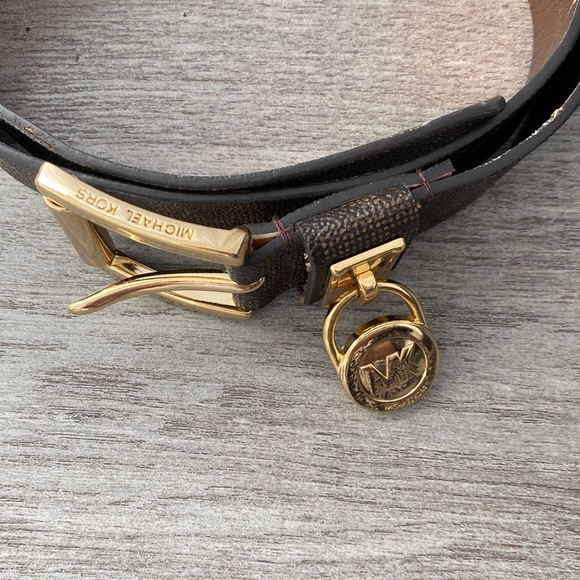 Michael Kors brown belt - Picture 5 of 5
